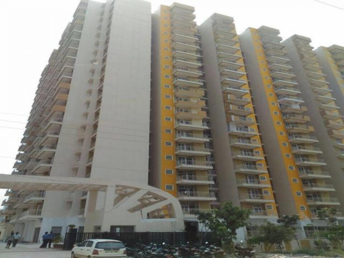 3 bedrooms House in Noida, India No. 11311