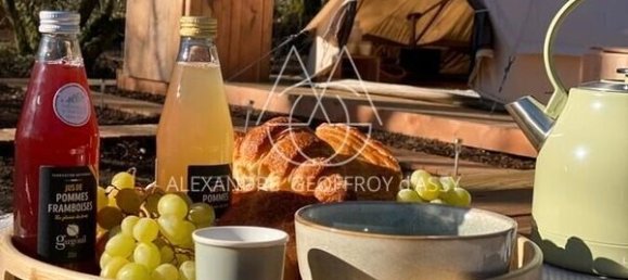 Studio in Poitiers, France No. 340802 10