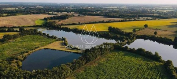 Studio in Poitiers, France No. 340802 17