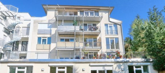 Apartamento de 4 habitaciónes en Wandsbek, Germany No. 320073 3