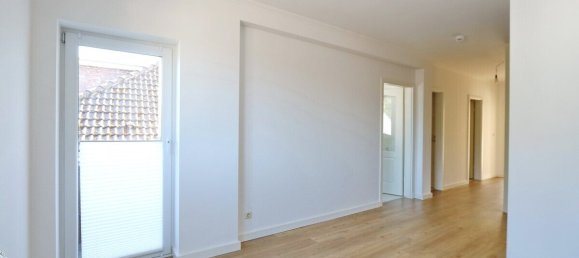 Apartamento de 4 habitaciónes en Wandsbek, Germany No. 320073 13