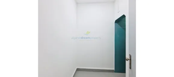 Коммерческая недвижимость 74м² в Албуфейра, Португалия № 95391 10