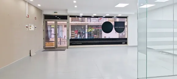 Коммерческая недвижимость 74м² в Албуфейра, Португалия № 95391 8