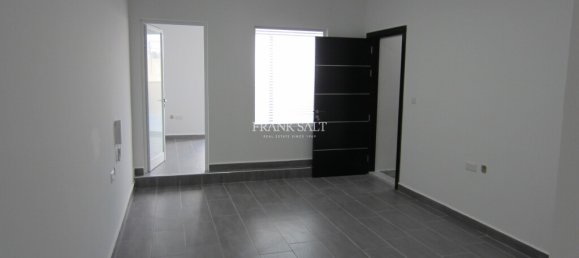  مكتب في Fgura, Malta 132متر مربع رقم 12606 9