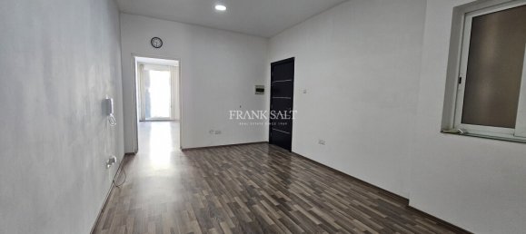  مكتب في Fgura, Malta 132متر مربع رقم 12606 15