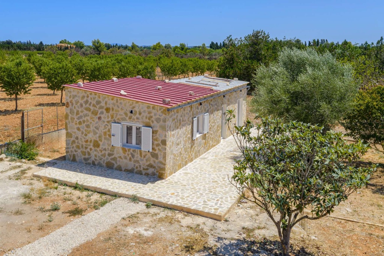  Castillos de 8 dormitorios en Binissalem, Spain No. 144745