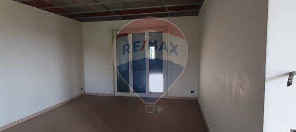 2 rooms Commercial property in Paternò, Italy No. 356211 18