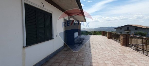 2 rooms Commercial property in Paternò, Italy No. 356211 24