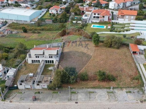  قطعة أرض في Viana do Castelo, Portugal 360متر مربع رقم 67089