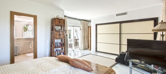 5 bedrooms House in Marbella, Spain No. 137239 21