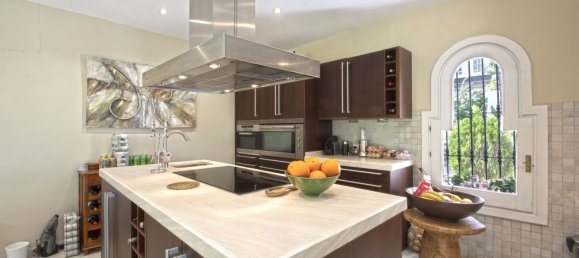 5 bedrooms House in Marbella, Spain No. 137239 11