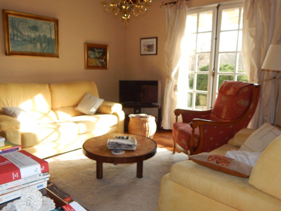 Casa de 4 dormitorios en Abbeville, France No. 260949