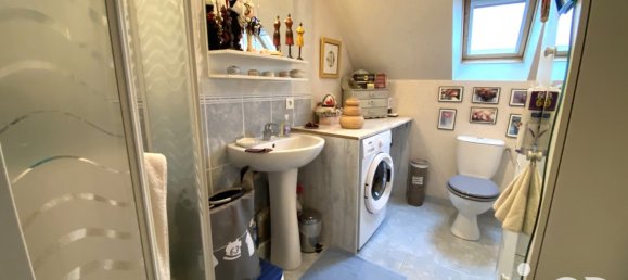 2 bedrooms House in Loches, France No. 56438 8