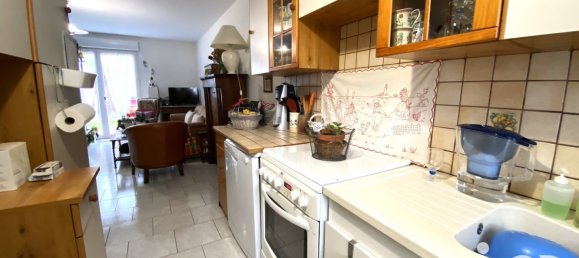 2 bedrooms House in Loches, France No. 56438 5