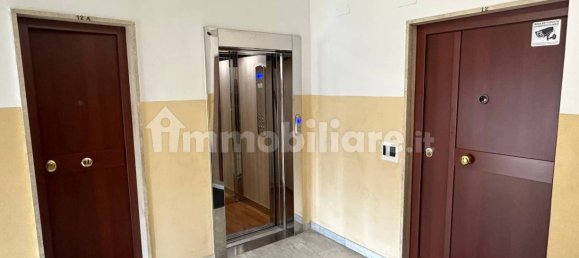 3 bedrooms Apartment in Bari, Italy No. 334449 6