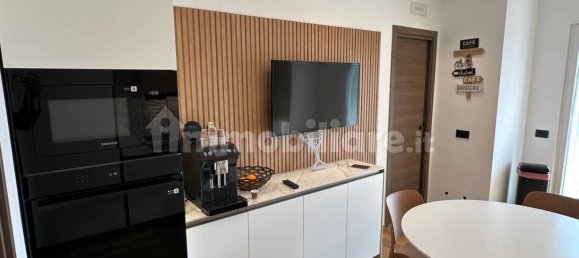 3 bedrooms Apartment in Bari, Italy No. 334449 28