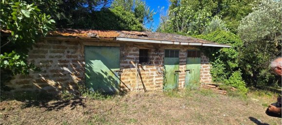  Land in Gualdo Cattaneo, Italy No. 310982 9