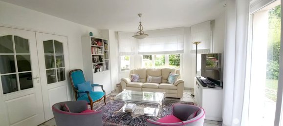 3 bedrooms House in Saint-Avertin, France No. 287659 3