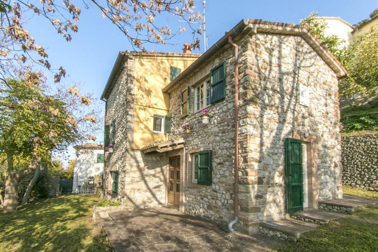 Casa de 4 habitaciónes en Verucchio, Italy No. 157436