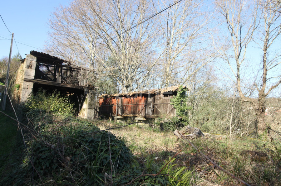 Дом с 2 спальнями в Кабесейраш ди Башту, Португалия № 195268