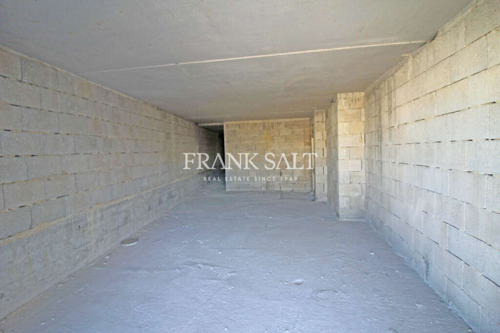 3 bedrooms Apartment in Msida, Malta No. 1245