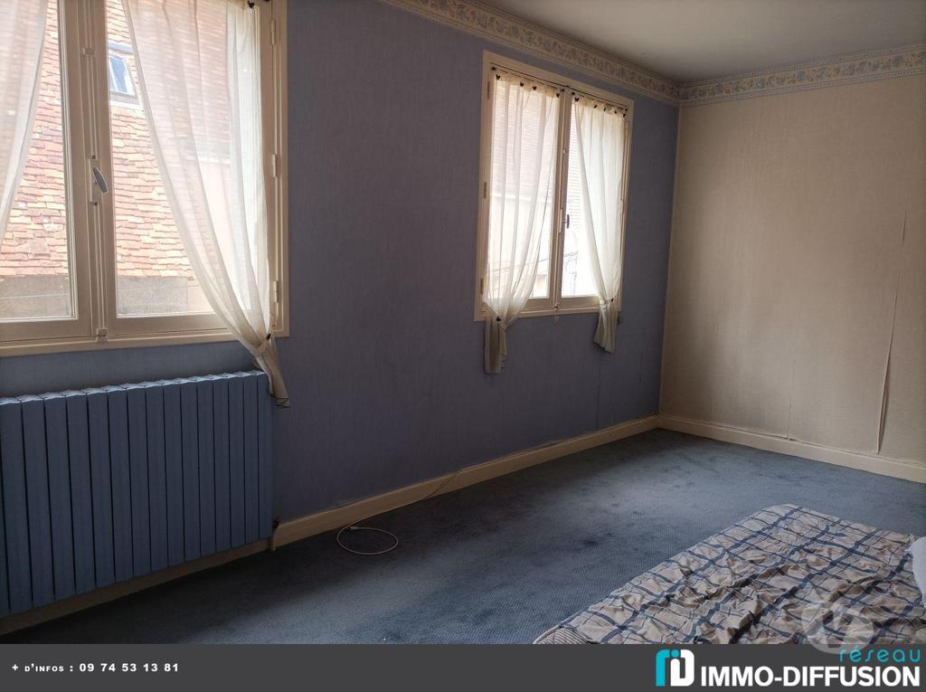 Дом с 4 комнатами в Ла Шатр, Франция № 234769