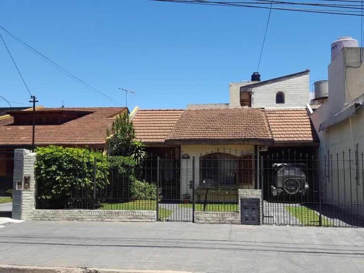 2 Schlafzimmer Haus in Tres de Febrero, Argentina, Nr. 9344