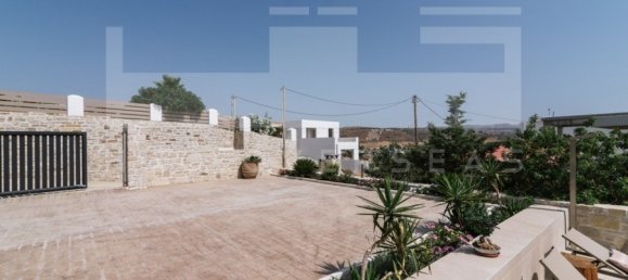 5 bedrooms Villa in Heraklion, Greece No. 343 27