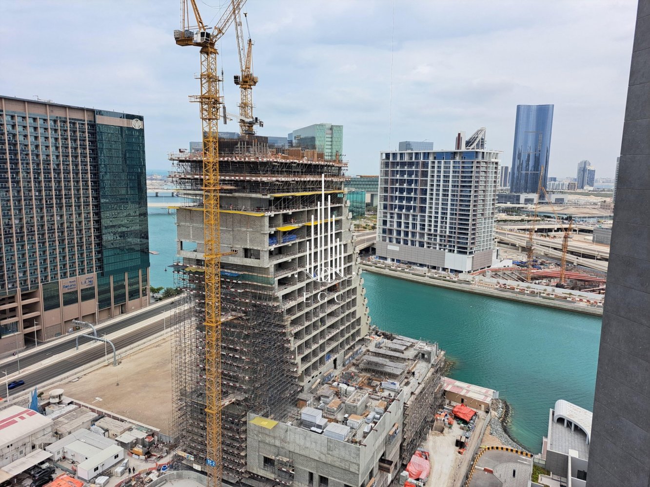 2 bedrooms Apartment in Tourist Club Area, UAE No. 32721