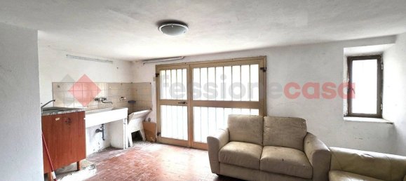 2 bedrooms Apartment in Arezzo, Italy No. 228618 24