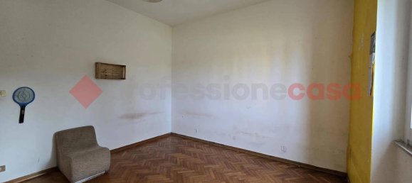 2 bedrooms Apartment in Arezzo, Italy No. 228618 16