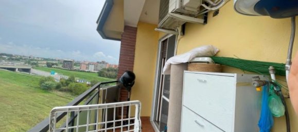 Apartamento de 2 dormitorios en Baranzate, Italy No. 360471 15