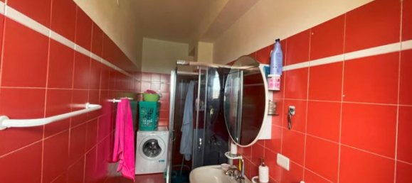 Apartamento de 2 dormitorios en Baranzate, Italy No. 360471 12