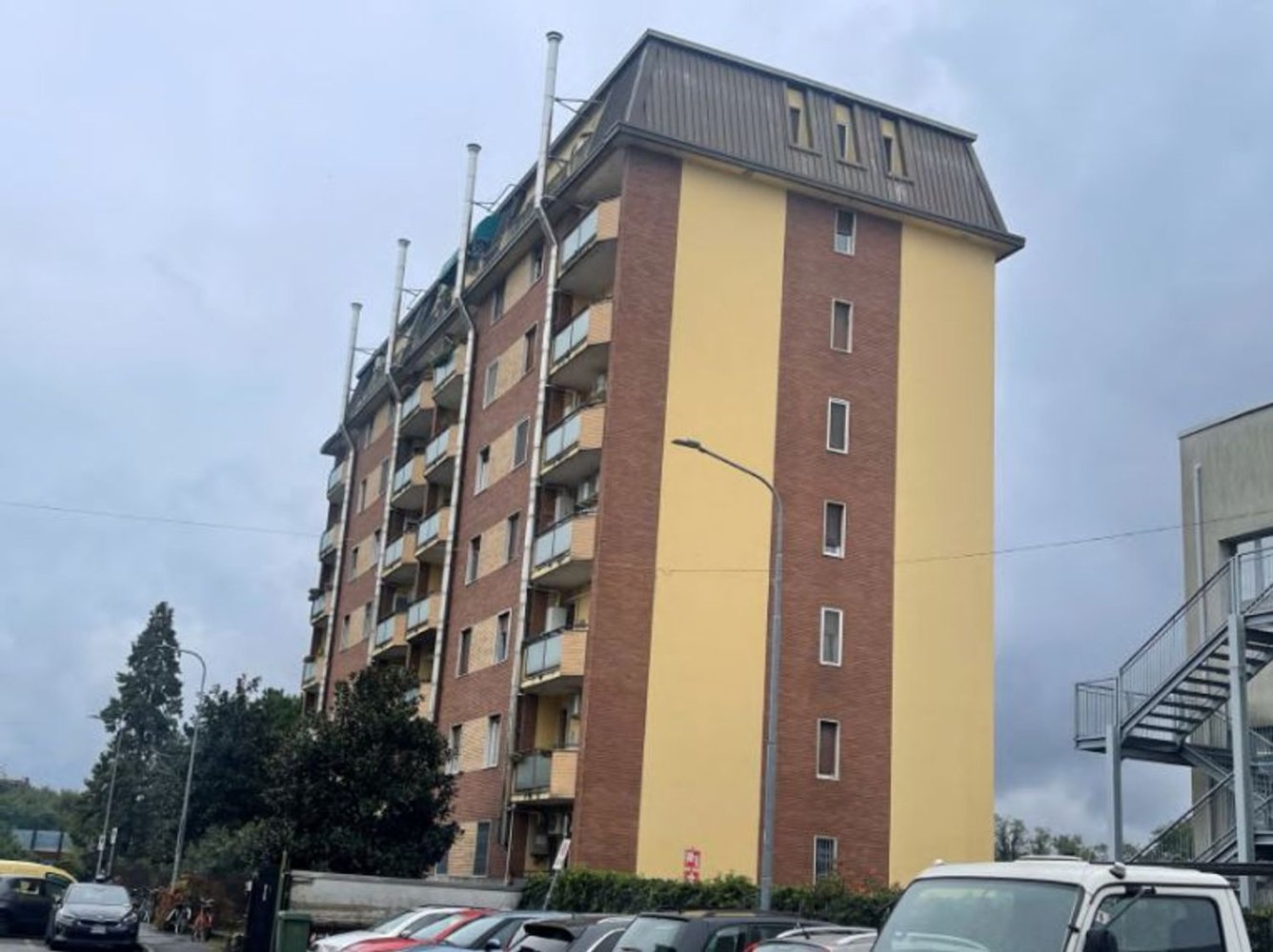 Apartamento de 2 dormitorios en Baranzate, Italy No. 360471