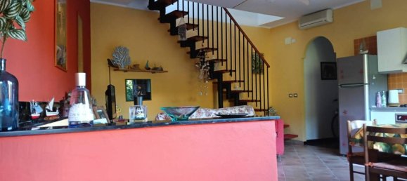 2 bedrooms Apartment in Spotorno, Italy No. 259663 3