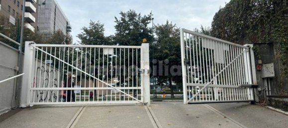 35m² Garage in Sesto San Giovanni, Italy No. 261903 12