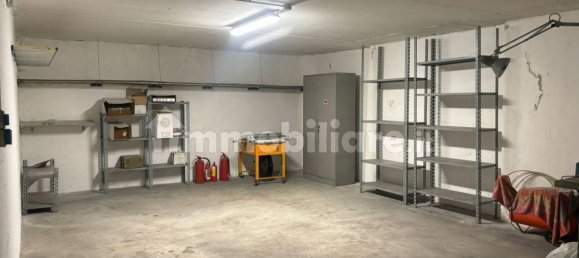 35m² Garage in Sesto San Giovanni, Italy No. 261903 10
