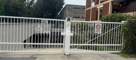 35m² Garage in Sesto San Giovanni, Italy No. 261903 9