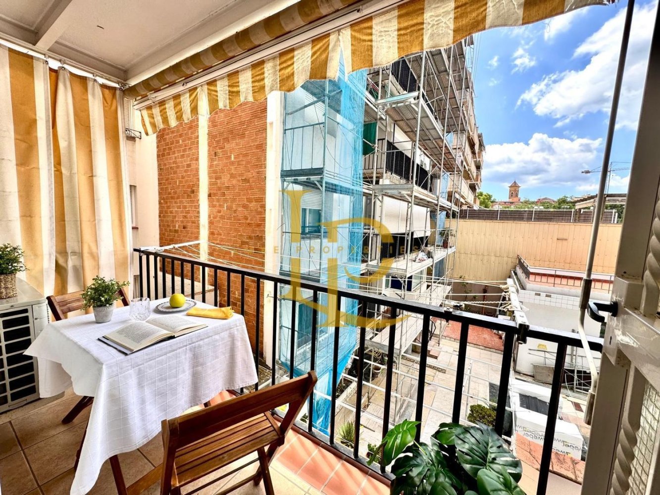 3 غرف نوم شقة في Cerdanyola Del Valles, Spain رقم 134430