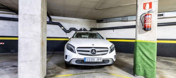 Квартира с 4 спальнями в Сабадель, Испания № 175219 40