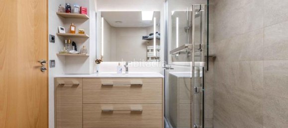 Квартира с 4 спальнями в Сабадель, Испания № 175219 29