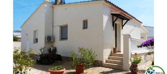 Villa de 3 dormitorios en Empuriabrava, Spain No. 172179 3