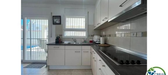 Villa de 3 dormitorios en Empuriabrava, Spain No. 172179 19