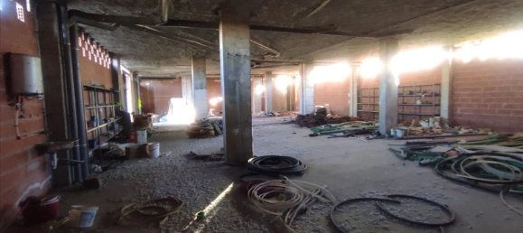 Коммерческая недвижимость 330м² в Леон, Испания № 65018 12