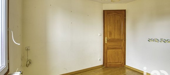 5 rooms Townhouse in Estrees-Saint-Denis, France No. 56528 16