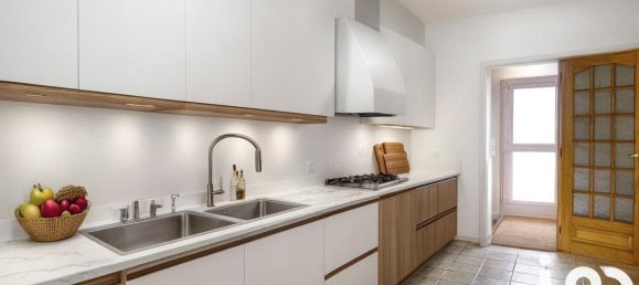 5 rooms Townhouse in Estrees-Saint-Denis, France No. 56528 4