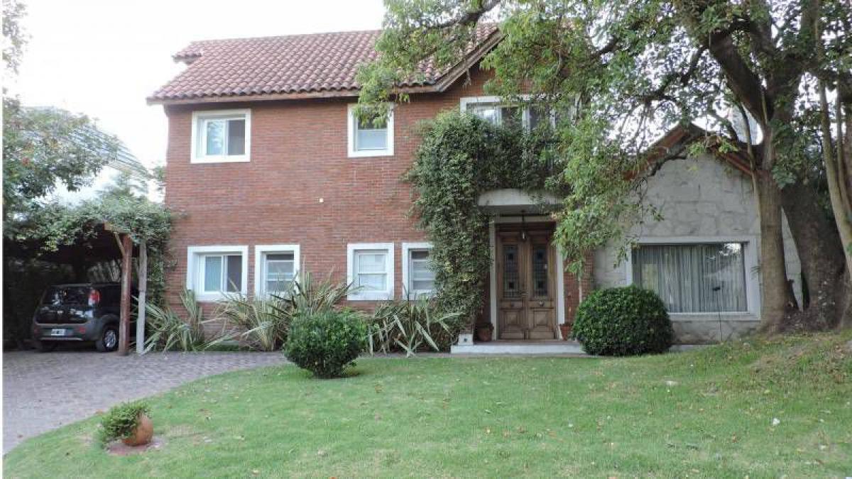 4 غرف نوم منزل في Berazategui, Argentina رقم 51206