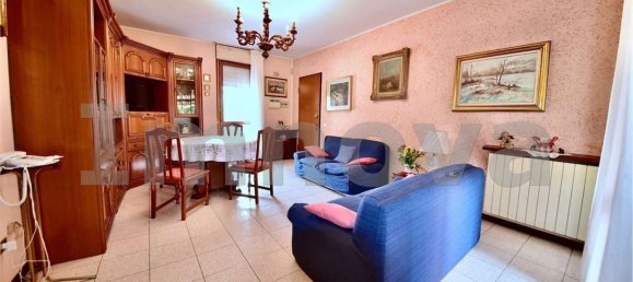 Apartamento T3 em Lentate sul Seveso, Italy N.º 361170 2