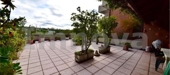 Apartamento T3 em Lentate sul Seveso, Italy N.º 361170 5