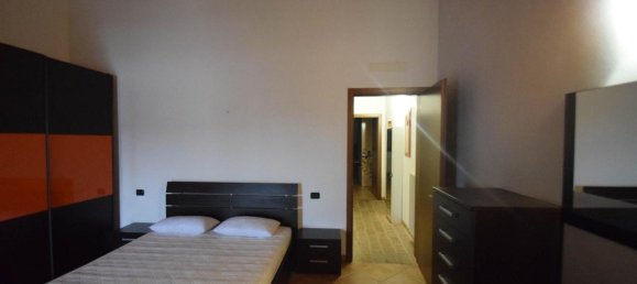 Casa de 5 habitaciónes en Caorso, Italy No. 25976 16